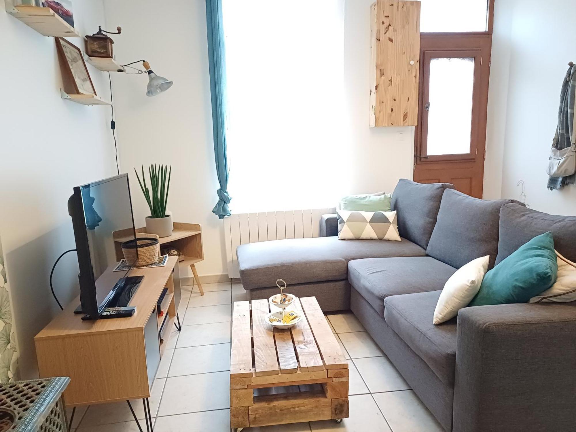 L'Artistique, 4 Lits, 2 Chambres, Stationnement Gratuit, Spacieux, Atypique Ам'єн Екстер'єр фото